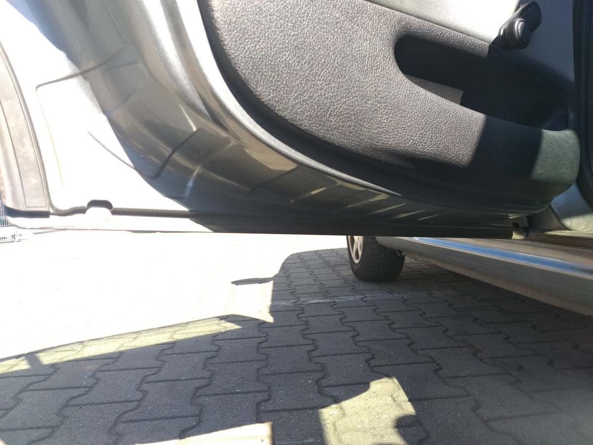 Peugeot 406 original T&uuml;r hinten links EZDC Gris Hades Limousine Rohbau Bj.2002